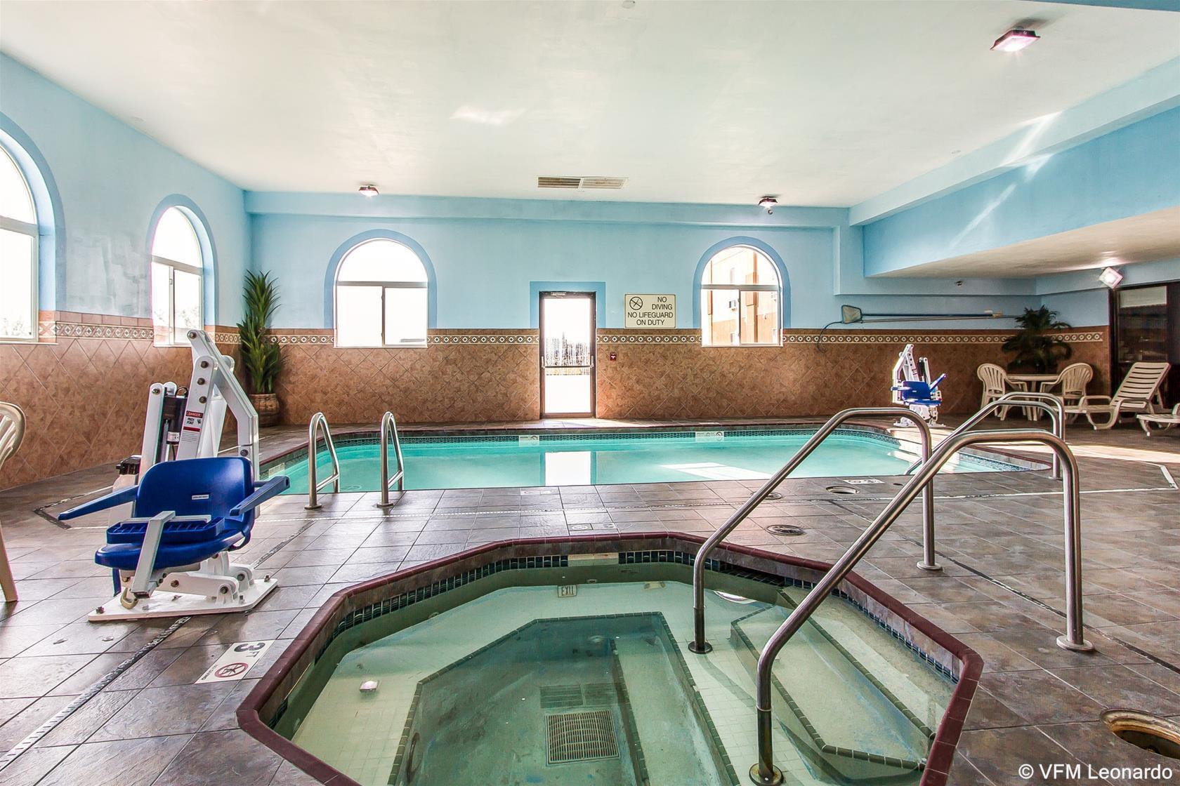 Quality Inn & Suites Mount Pleasant Esterno foto